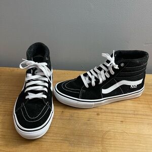 Vans Men’s High-Top Sneakers - Black and White
